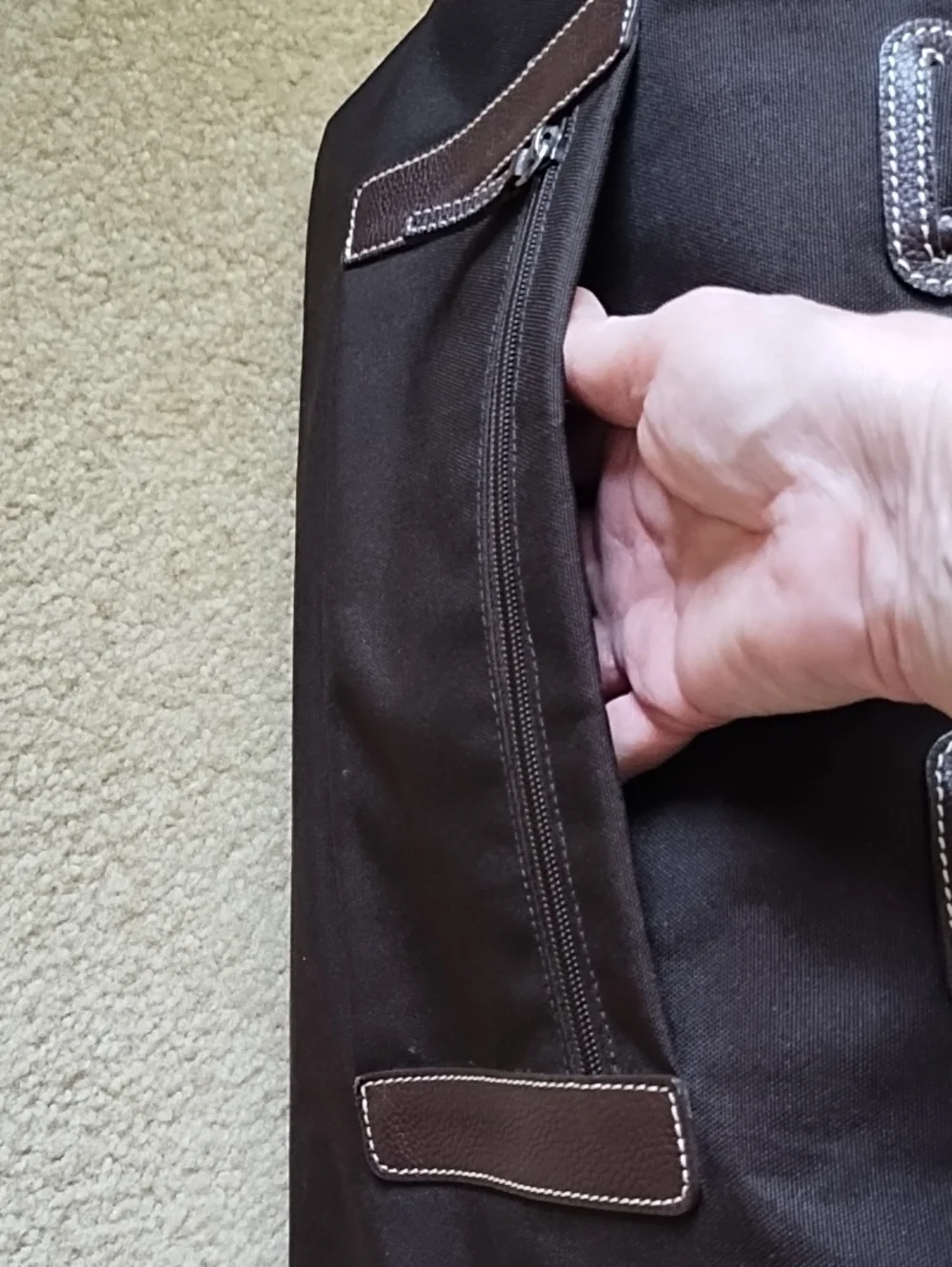 Men's Brown Canvas Weekender Bag Travel Duffel Zippered Pockets 24 x 14 x 10